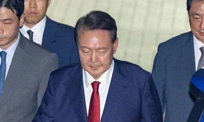 记者：李在明不会轻易放过尹锡悦