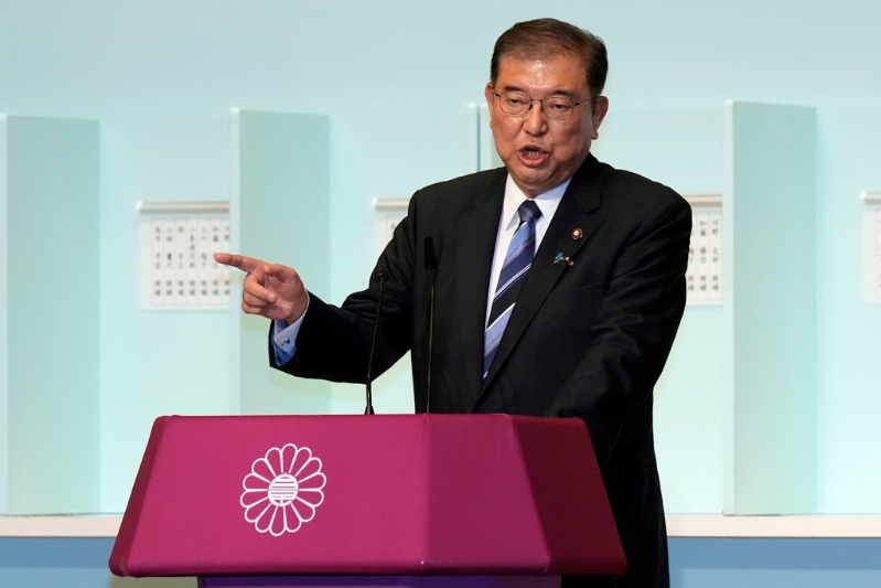 日本首相石破茂今天针对特朗普政府祭出的25%新关税，要求阁员在守护国家利益的同时，力求实现对日美双方都有利的协议。新华社