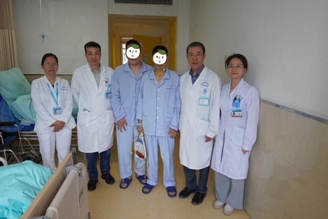 四月大男婴肝衰父亲欲割肝救子
