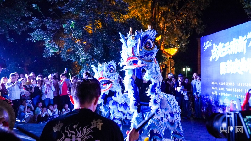 烟火气里见活力 夜经济点亮城市新引擎