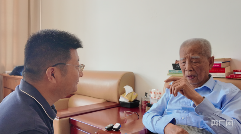 理响中国·烽火丹心｜传递抗战胜利密码！他们是电波里的“无名英雄”