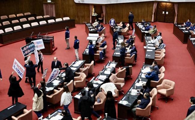 媒体人：弹劾案通过对赖清德是侮辱