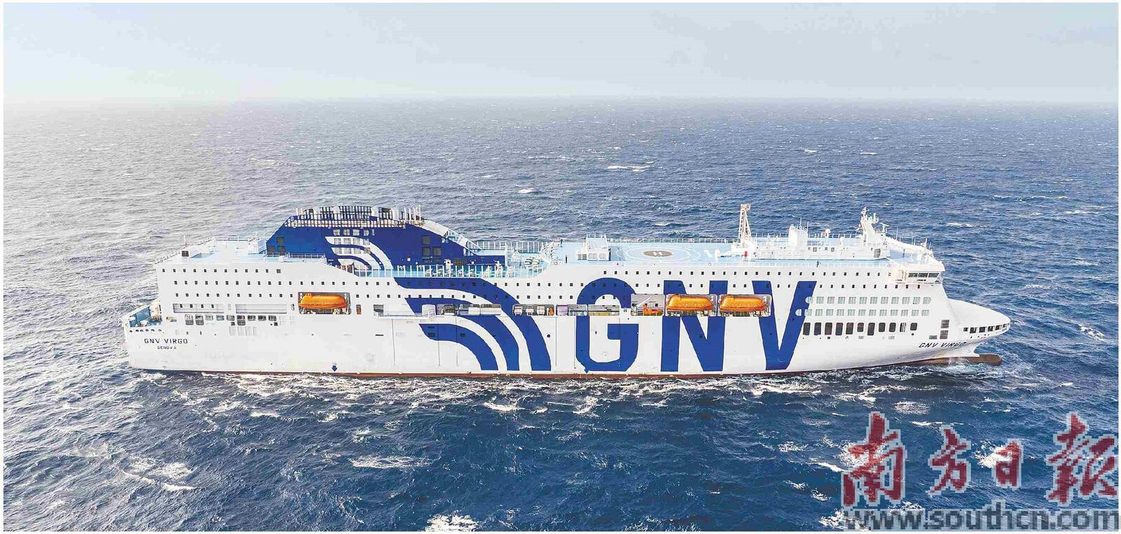 我国首艘自主研发设计的双燃料客滚船由中船集团旗下广船国际建造，目前已在欧洲地中海航线开展运营。钟伟 摄