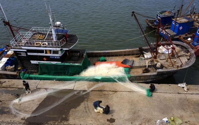 中国渔船倾覆救援详情