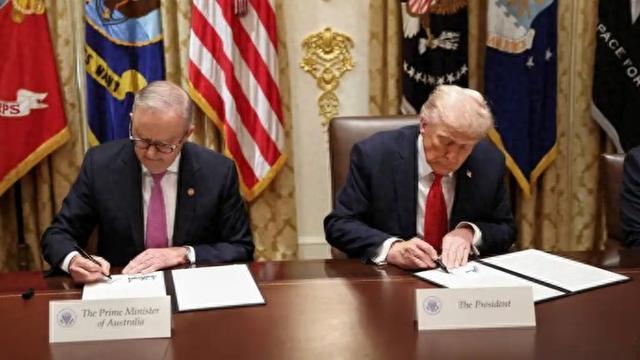 特朗普直言不喜欢陆克文