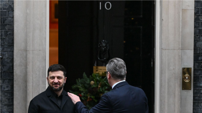 美媒:乌方认为美对乌施压力度远大于对俄,美官员否认