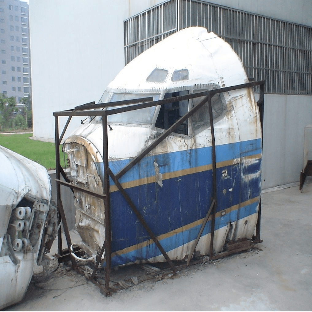 97南航空难酿35死，深圳机场唯一致死空难，降落失事人为所致