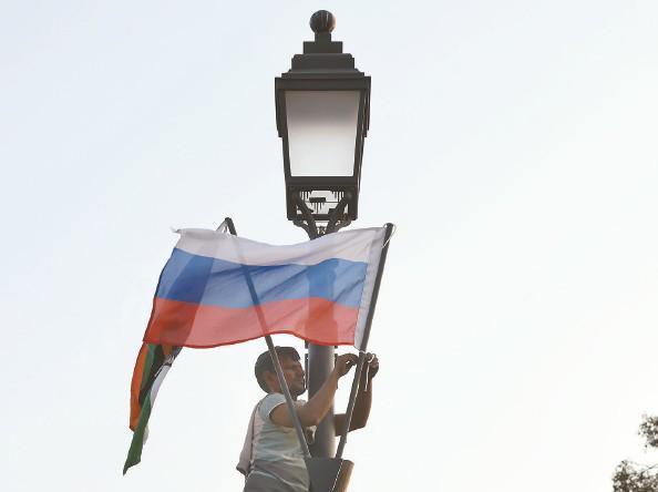 俄乌冲突后普京首次来访，印“外交钢丝”还能走多久？