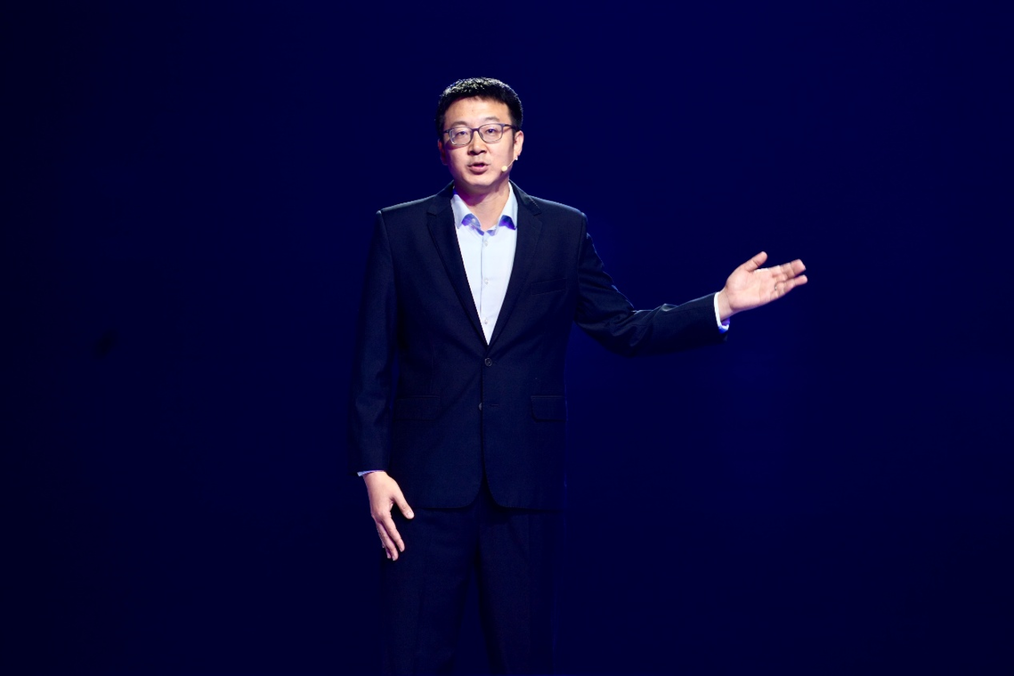 “GLM大模型关键技术及规模化应用”获2025年世界互联网大会领先科技奖