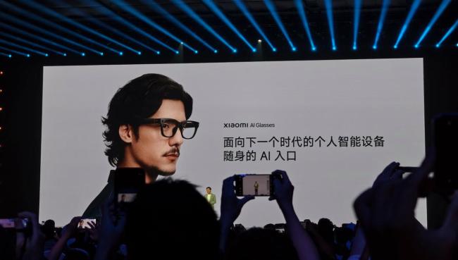 小米AI眼镜靠性价比爆发