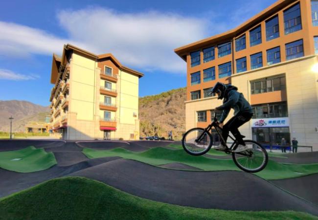 房山和平鸽风车藏着北京国际范儿