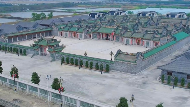 汕头57亩违建豪宅被责令拆除