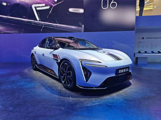 续航与智能双重跃升 阿维塔06增程版19.49万元起
