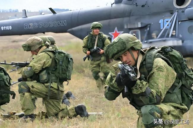 外媒称中国购买俄空投装备！