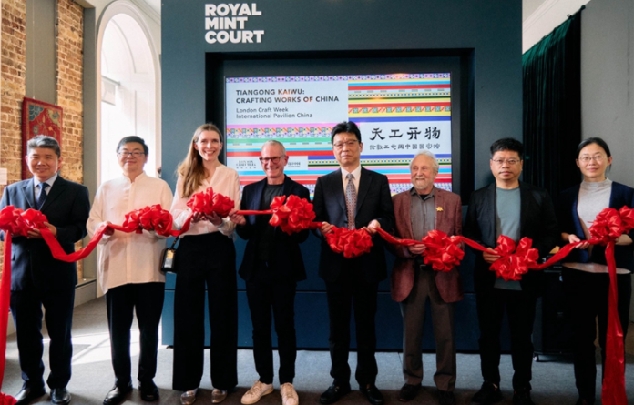 2025伦敦工艺周中国馆“天工开物”主题展开幕 2025伦敦工艺周中国馆“天工开物”主题展开幕