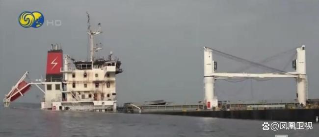 胡塞武装再次在红海对货船发动袭击