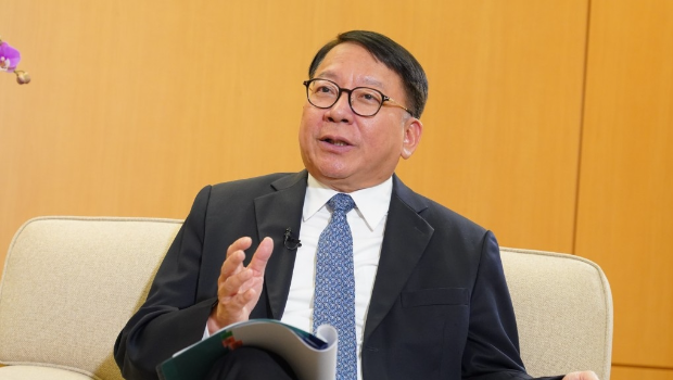 就近日粉岭皇后山邨食水水质事件,陈国基认为水务署已尽力。 就近日粉岭皇后山邨食水水质事件,陈国基认为水务署已尽力。