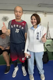 周末巧遇左营韩国瑜