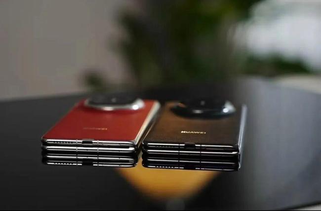 华为MateX7外观曝光