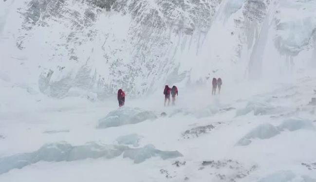 中国人首测珠峰50周年 脚步丈量山河