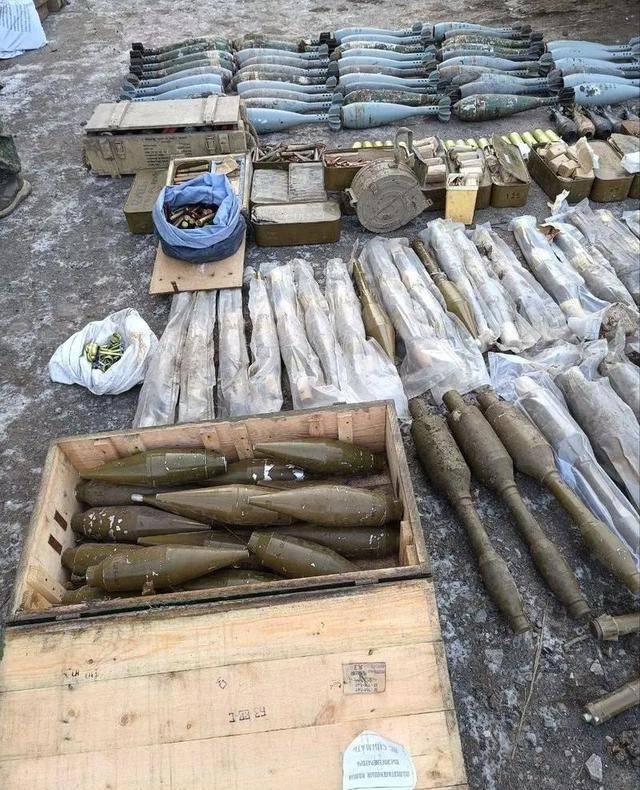 泽连斯基：乌克兰决定开放武器出口