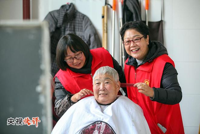 【央视快评】传递真善美传播正能量，为强国建设民族复兴伟业贡献志愿服务力量