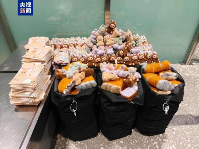 Labubu盗版泛滥钻了什么空子