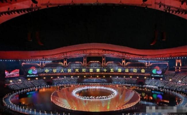 全运会开幕式“水舞台”有广东的雨水