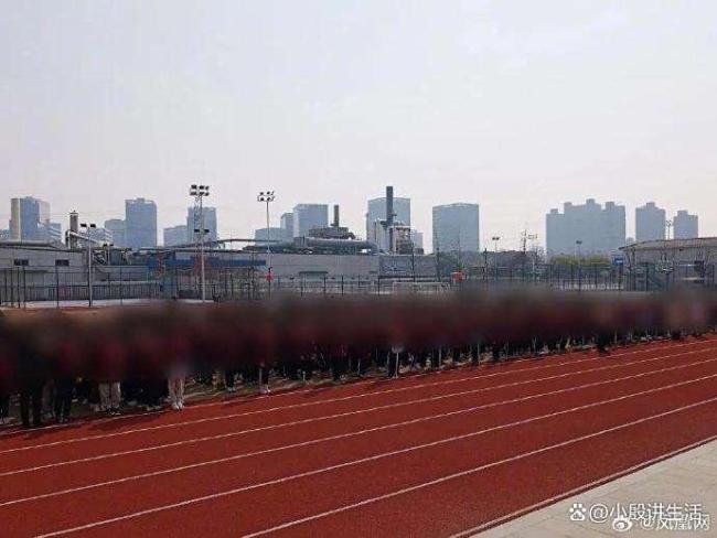 教育局回应一小学多名孩子流鼻血