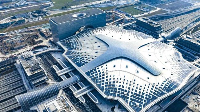 未来感十足！网友：这个车站“太科幻”！