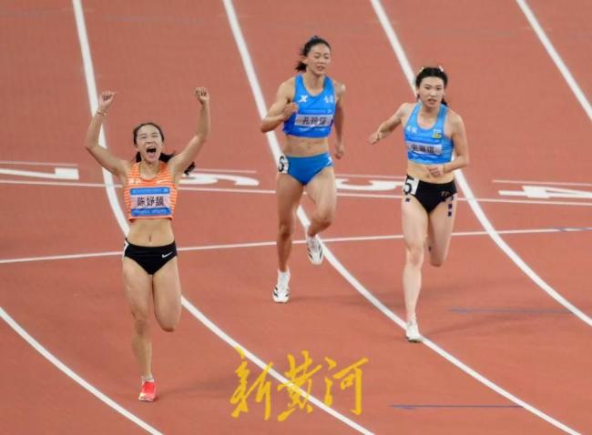 “最强中学生”陈妤颉夺冠