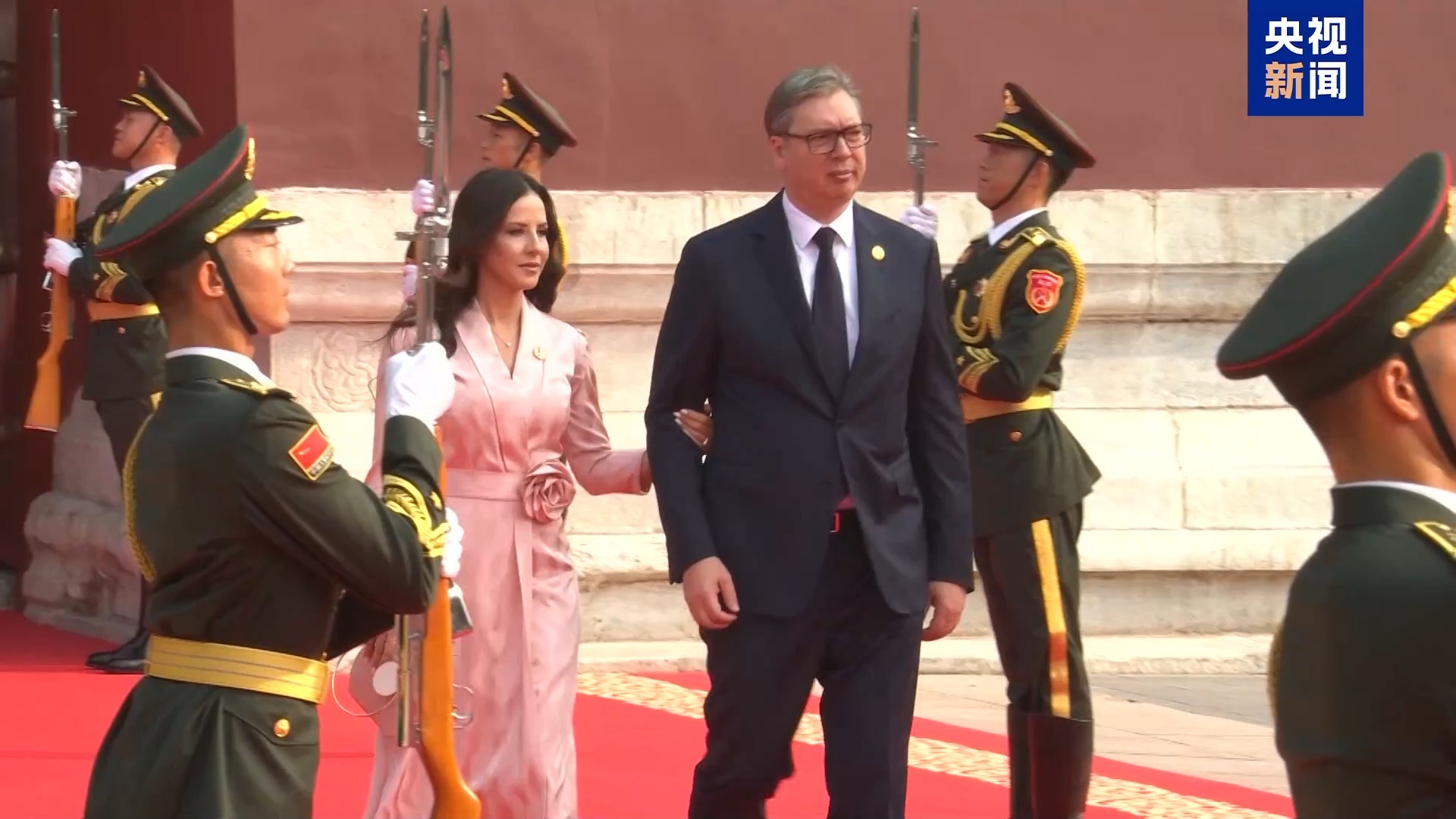 多国领导人称赞九三阅兵:非凡盛会彰显中国担当