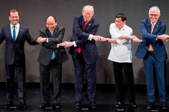 特朗普被曝提出参加东盟峰会条件