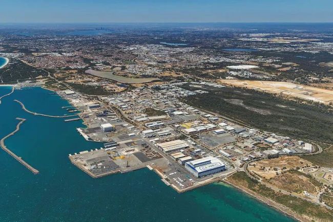 澳大利亚砸80亿美元建基地, 美国核潜艇可进入