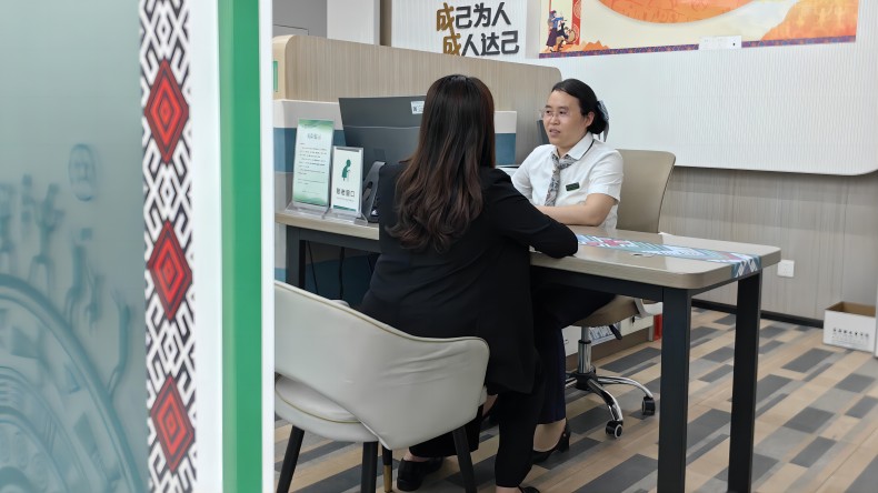 普惠保险“小切口”托起八桂民生“大保障” 普惠保险“小切口”托起八桂民生“大保障”