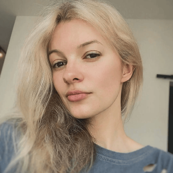 23岁乌克兰女子在美国被刺身亡