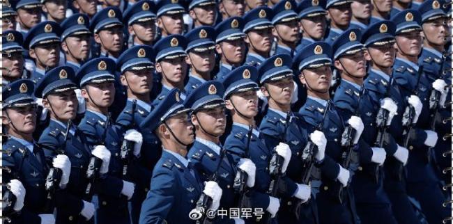 媒体人：谁尊重历史谁背叛历史