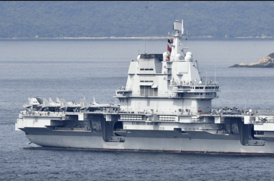 海军航母山东舰编队昨起一连访港5日。.png