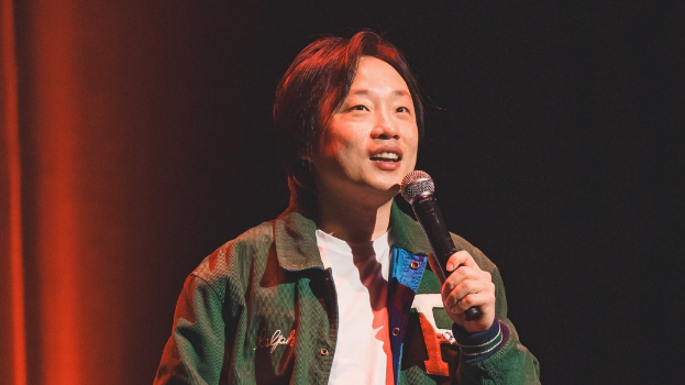 栋笃笑艺人欧阳万成有“美国黄子华”之称，早前因《内景唐人街》爆红为港人熟悉（Facebook）