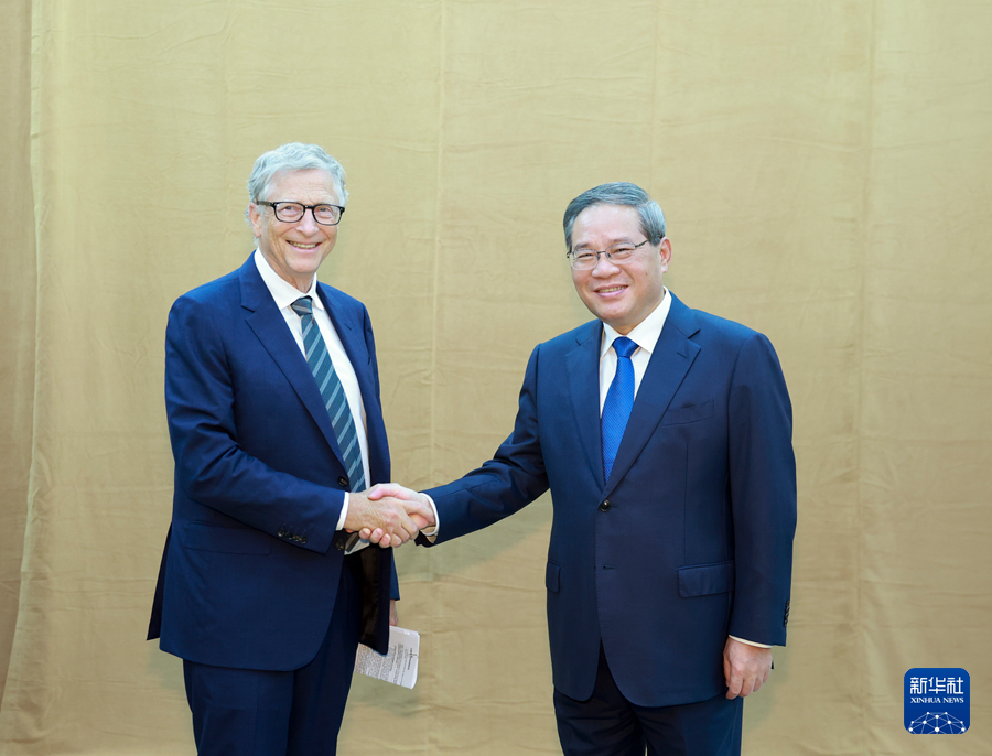 李强会见美国盖茨基金会主席比尔·盖茨