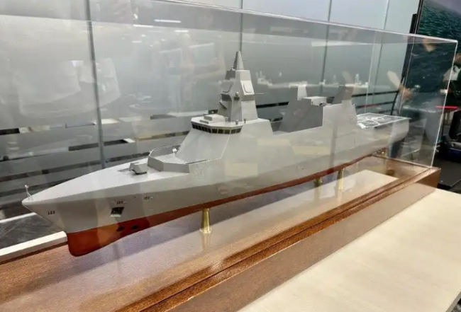 新加坡最大、最强军舰下水,抢占海上无人作战高地