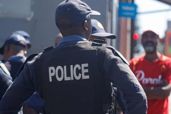 绑架中国公民的3名嫌犯被南非警方击毙