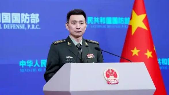 张晓刚 张晓刚