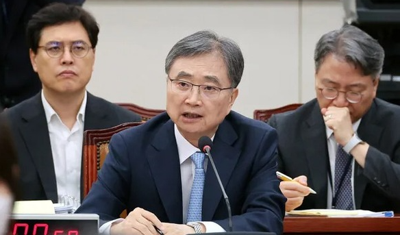 美施压韩国就台海站队后,韩外长电话打到北京,想听听中方怎么说? 中韩关系微妙平衡