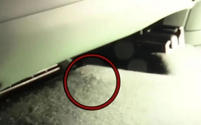 小米YU7内掏出不明零件最新进展 市监局介入处理