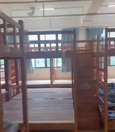 һ䷿סٸӣɽһѧУӦ