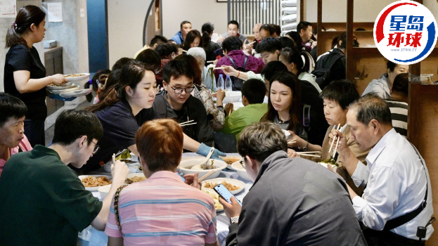 港食肆第二季收益预估微升0.8% 港食肆第二季收益预估微升0.8%