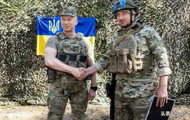 乌军授勋会场遭袭事件持续发酵