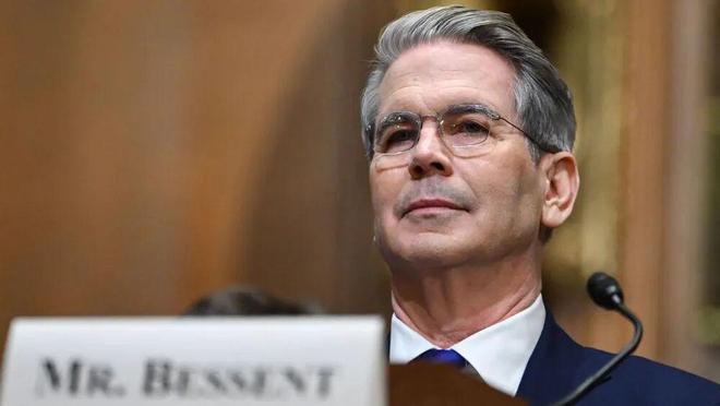 国安战略报告迟迟未出，“美财长要求软化对华措辞”