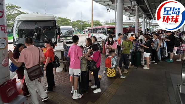 内地五一黄金周假期展开，大批旅客到港旅游。
